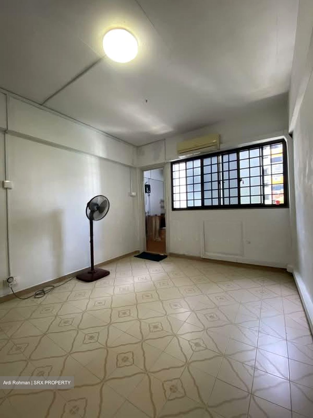Blk 909 TAMPINES PALMSVILLE (Tampines), HDB 3 Rooms #556215491